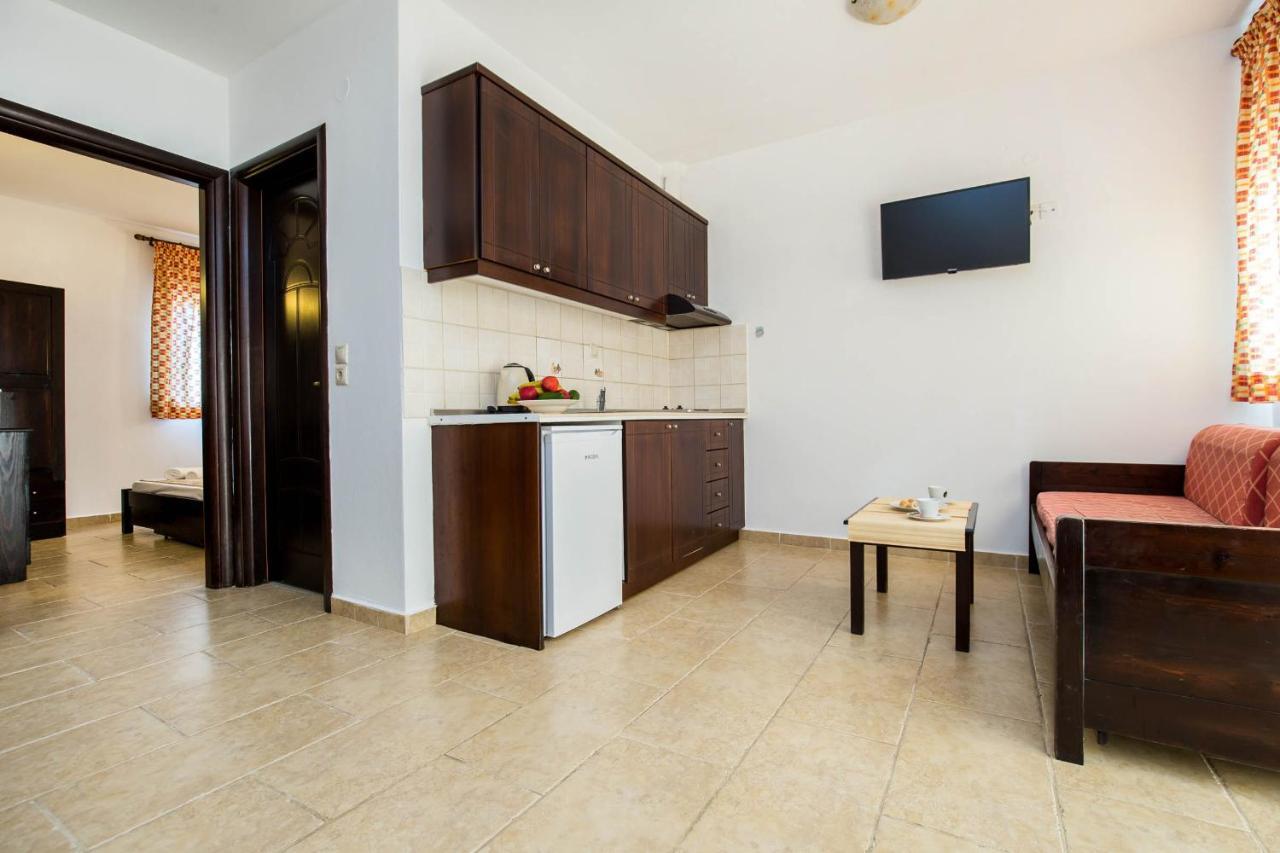 Apartments Ralitsa Лименария Экстерьер фото